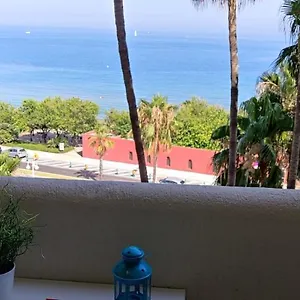  Apartment Estudio En Benalbeach, Vistas Mar, Primera Linea Playa Spain